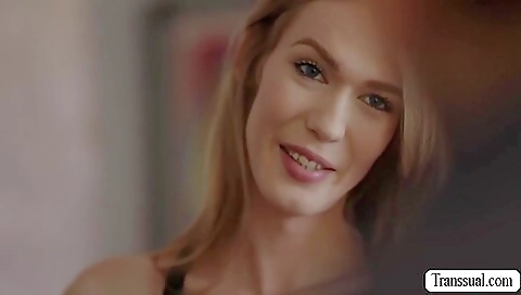 Stud with a hot body wants to fuck his stepdaughter