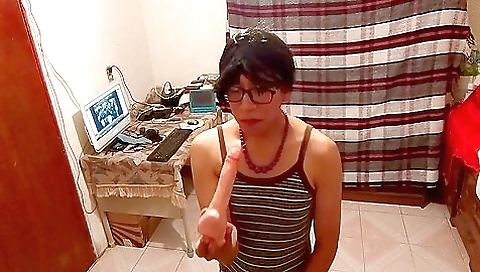 I love deepthroat and dildo cock in my homemade porn vid